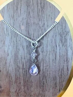 Silver wire Crystal Pendant Necklace